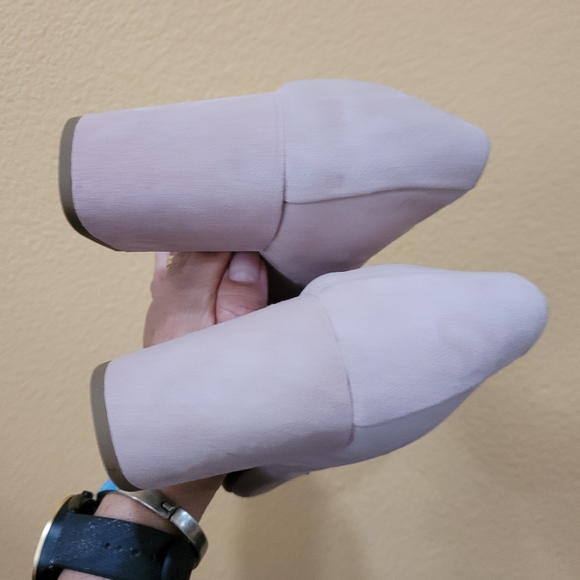 Taryn rose leather heels 👠 - Picture 5 of 15